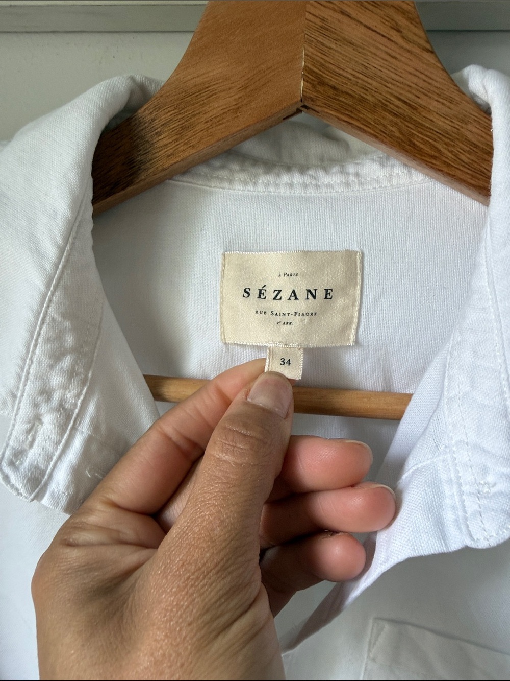 Sézane Classic White Button-Up Shirt Staple Cotton size 34 - Picture 3 of 6